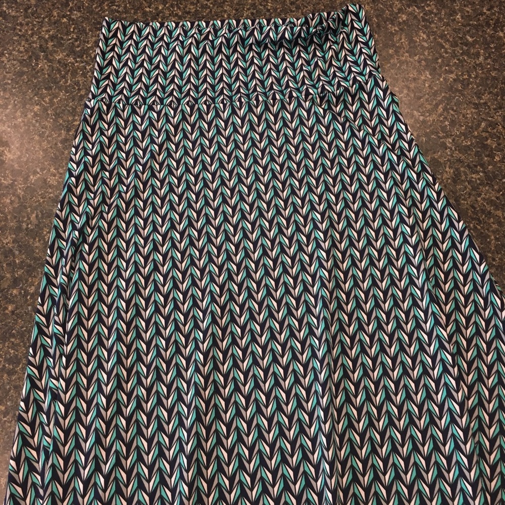 M Maxi